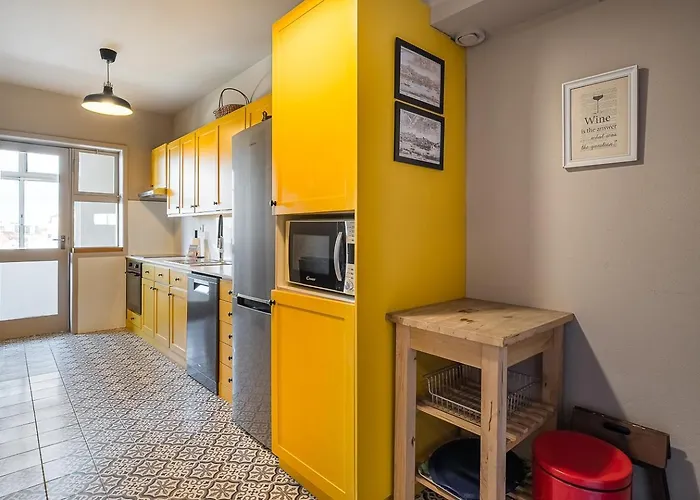 Lägenhet Guestready - A Charming Duplex Near Boavista *