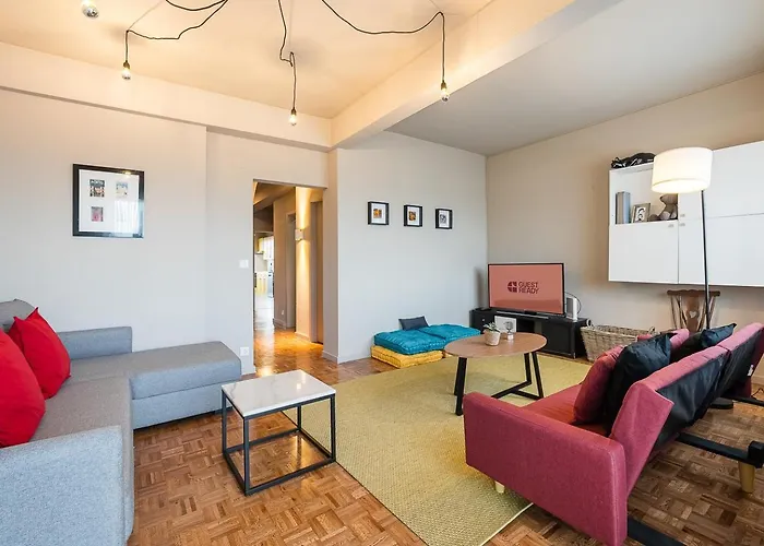 Guestready - A Charming Duplex Near Boavista Oporto