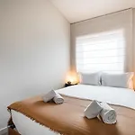 Apartment Guestready - A Charming Duplex Near Boavista