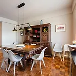 Apartment Guestready - A Charming Duplex Near Boavista Porto